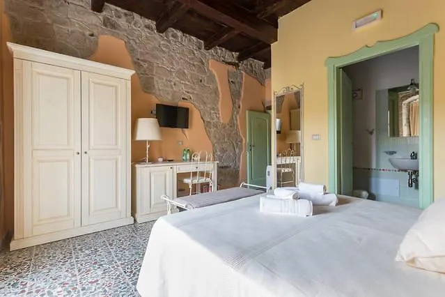 Madalen Guest House Bosa