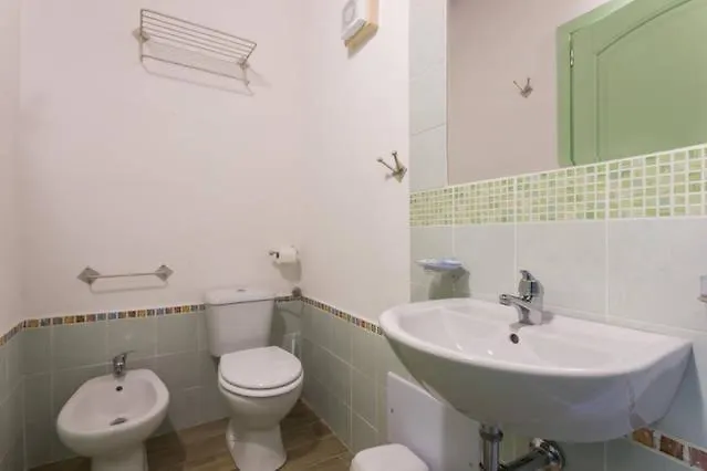 Madalen Guest House Bosa